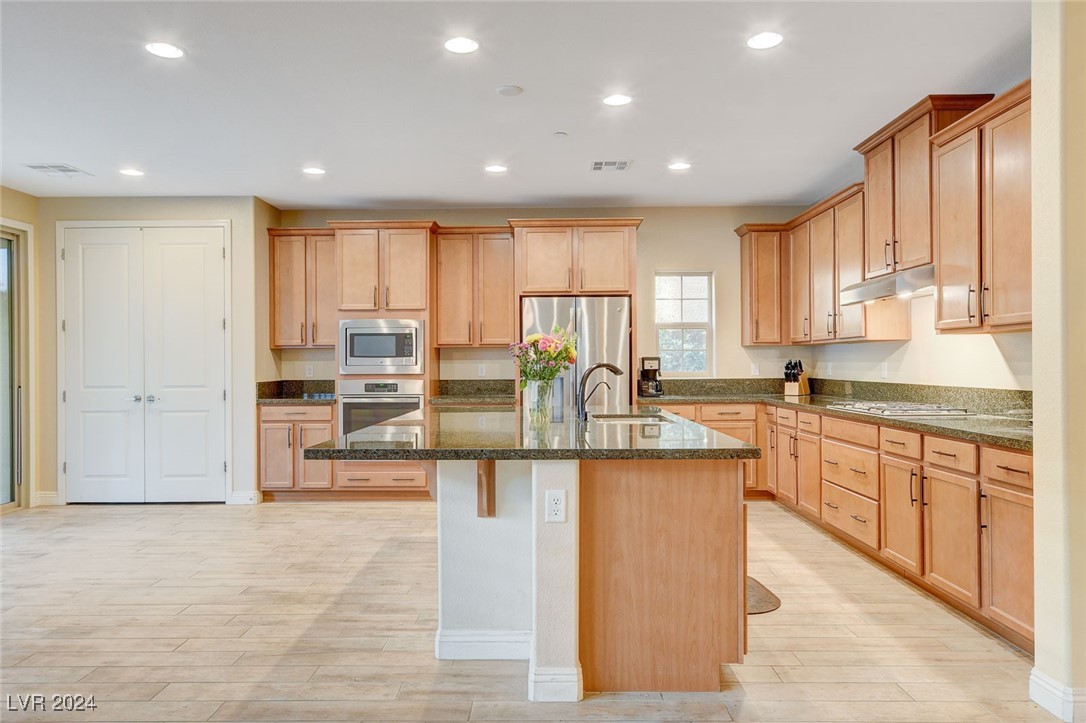 345 Mandarin Hill Lane