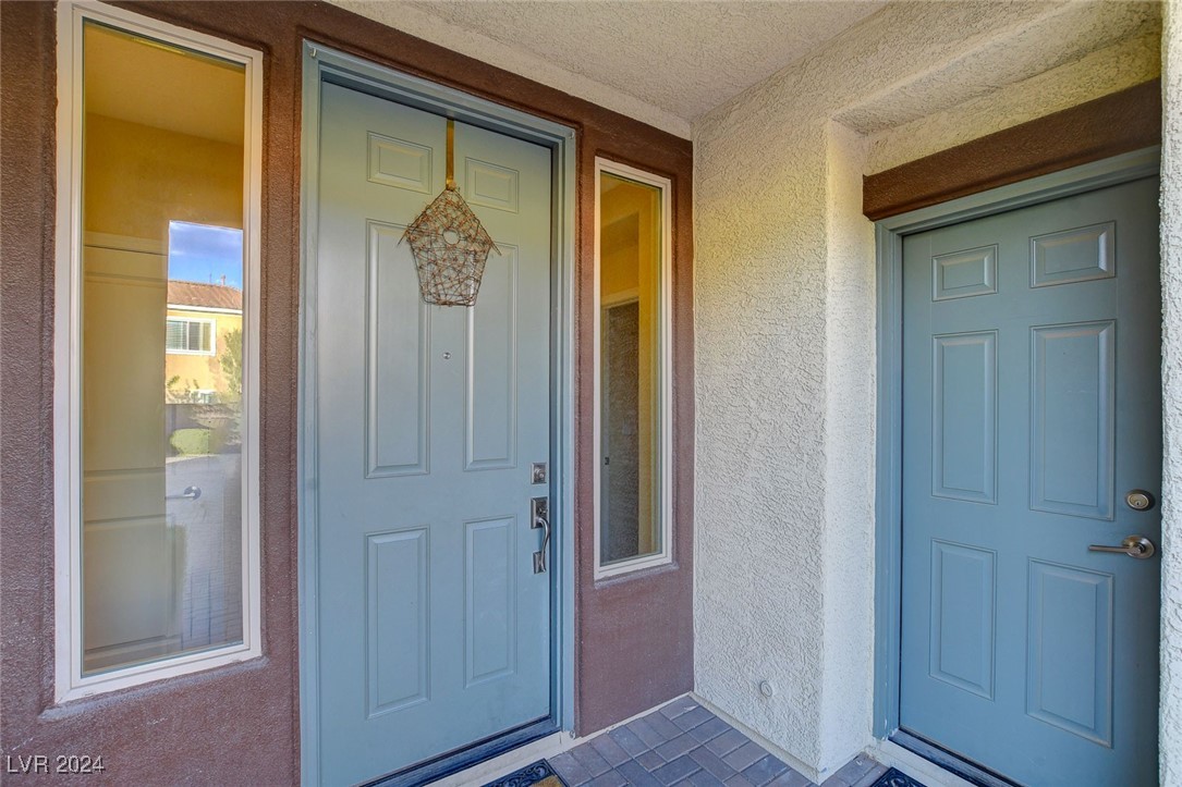 345 Mandarin Hill Lane
