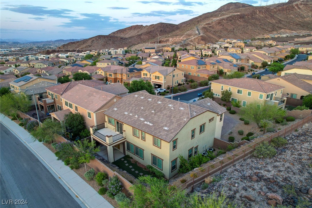 345 Mandarin Hill Lane
