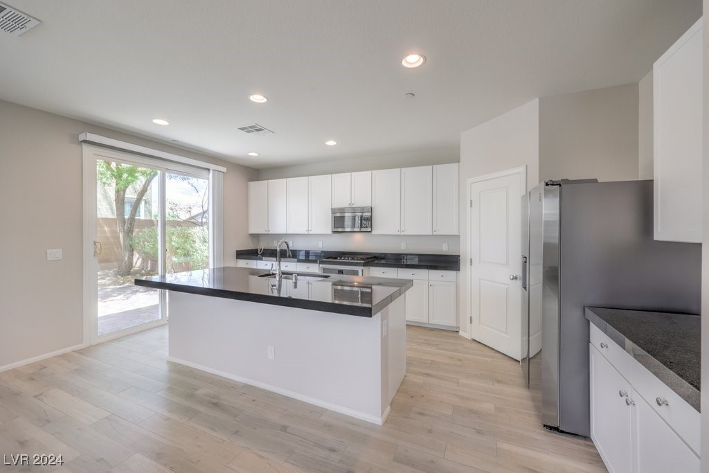 2389 Valissa Street