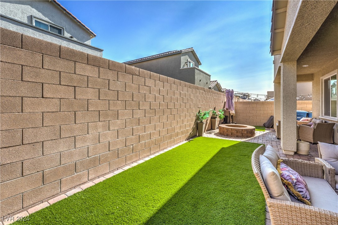 4364 Countryside Glen Court