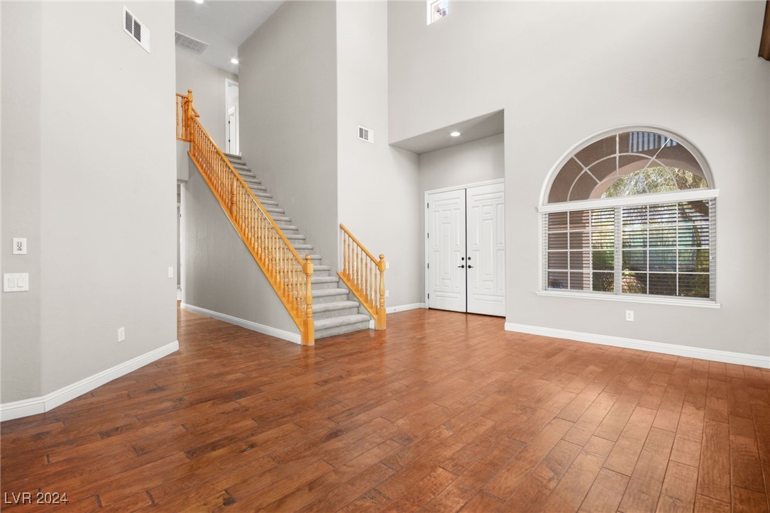 7432 Redhead Drive
