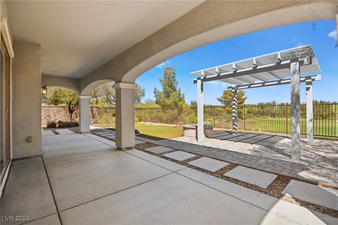 7432 Redhead Drive