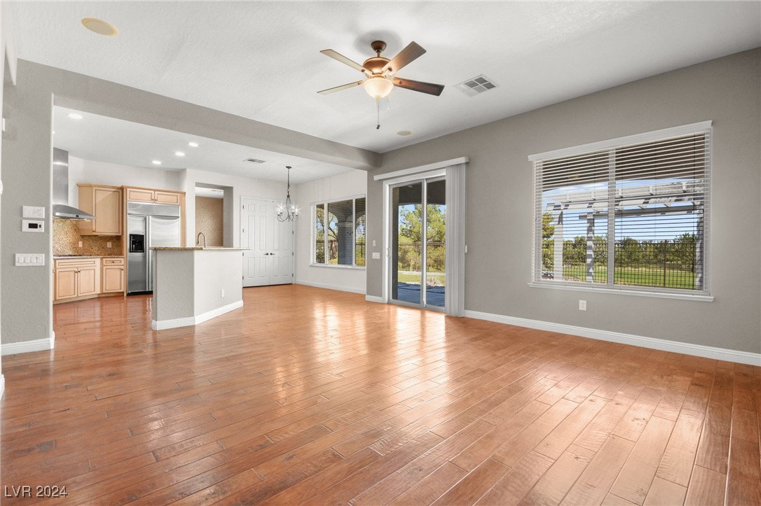 7432 Redhead Drive