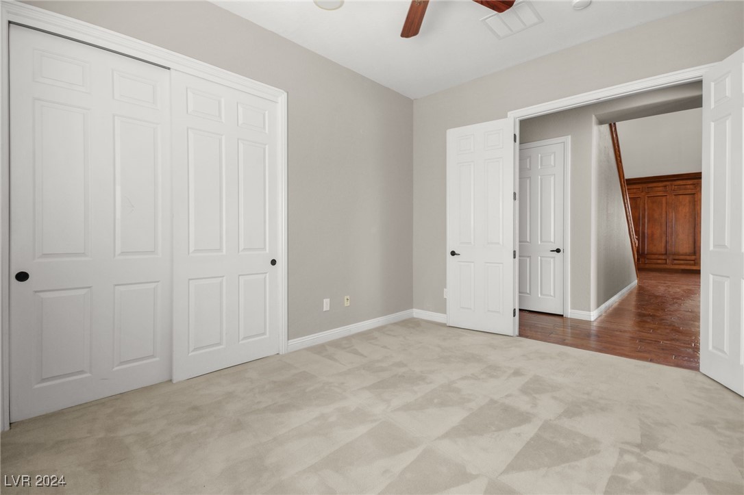 7432 Redhead Drive