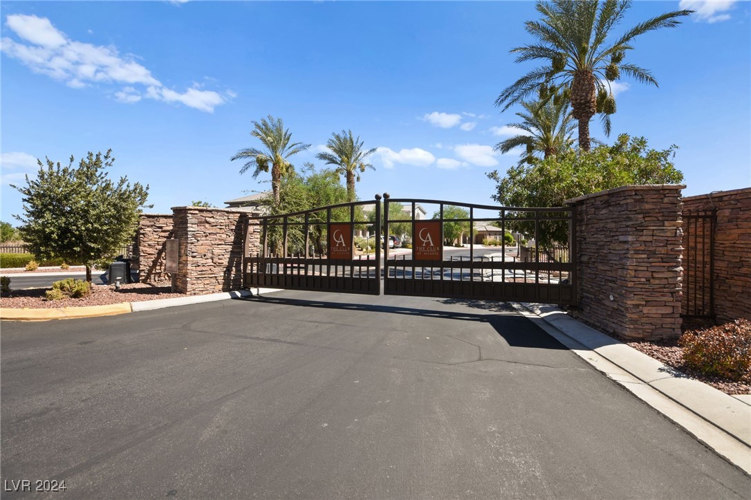 7432 Redhead Drive