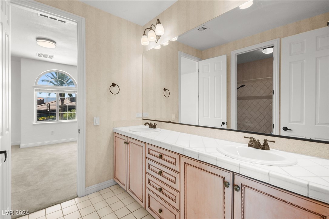 7432 Redhead Drive