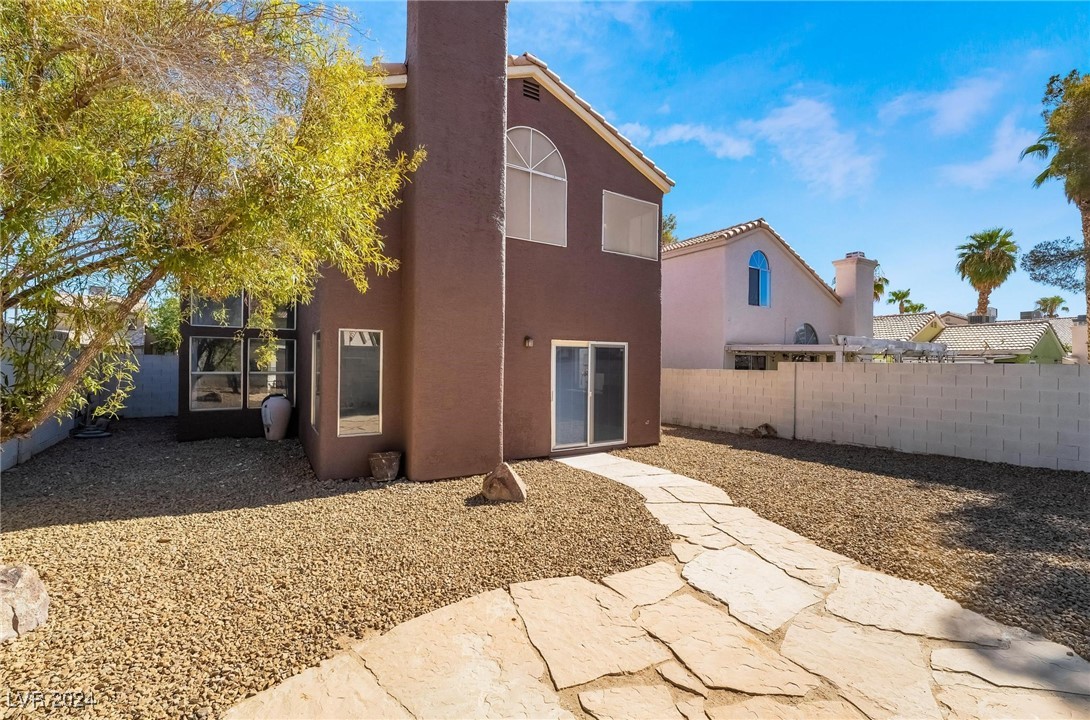 1645 Autumn Rust Drive