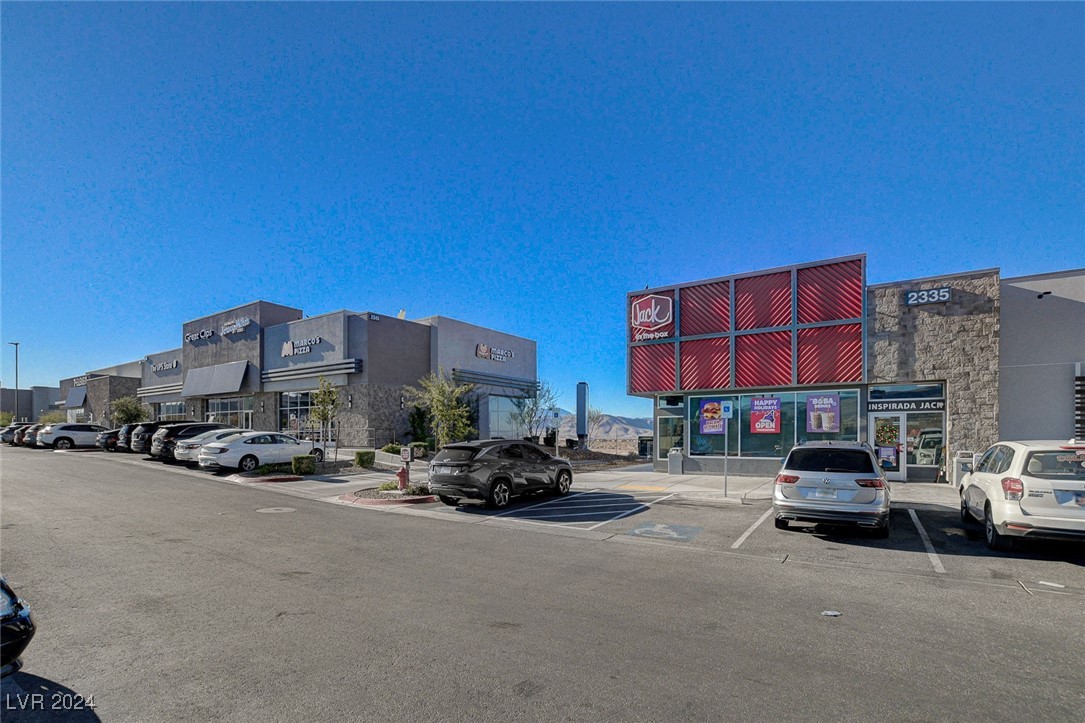 2100 Waterlily View Street