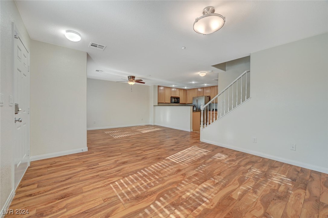 2100 Waterlily View Street