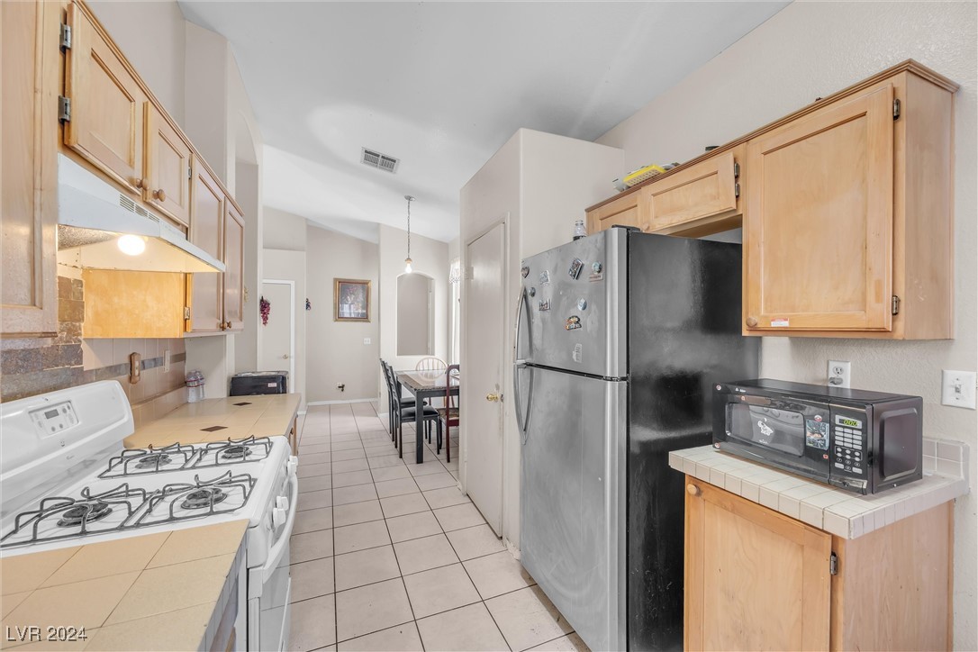 6558 Rutgers Drive