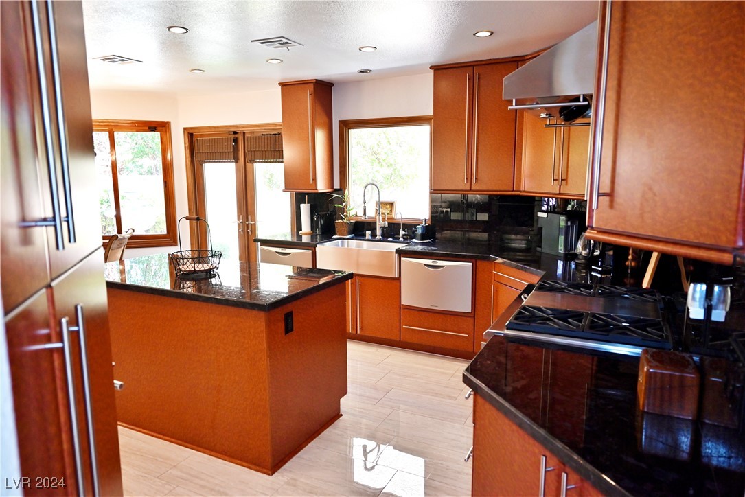 7665 Spanish Bay Drive