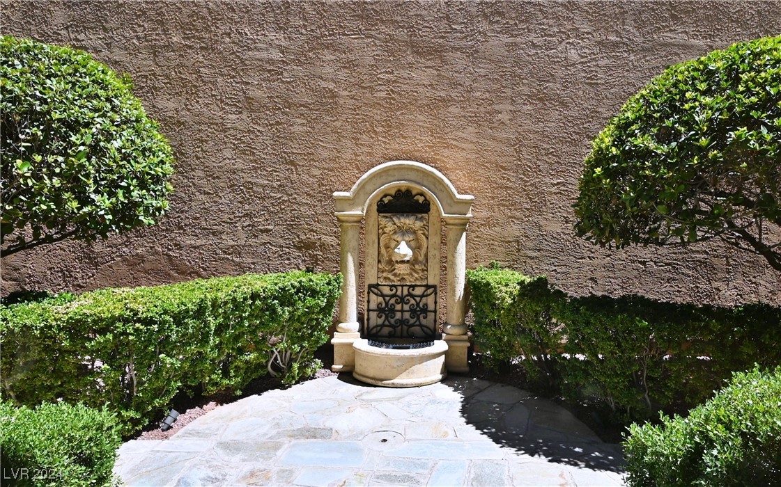 7665 Spanish Bay Drive