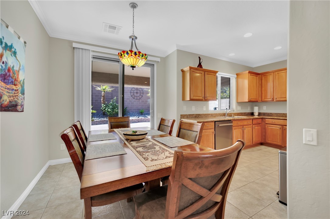 2637 Rue Montpellier Avenue