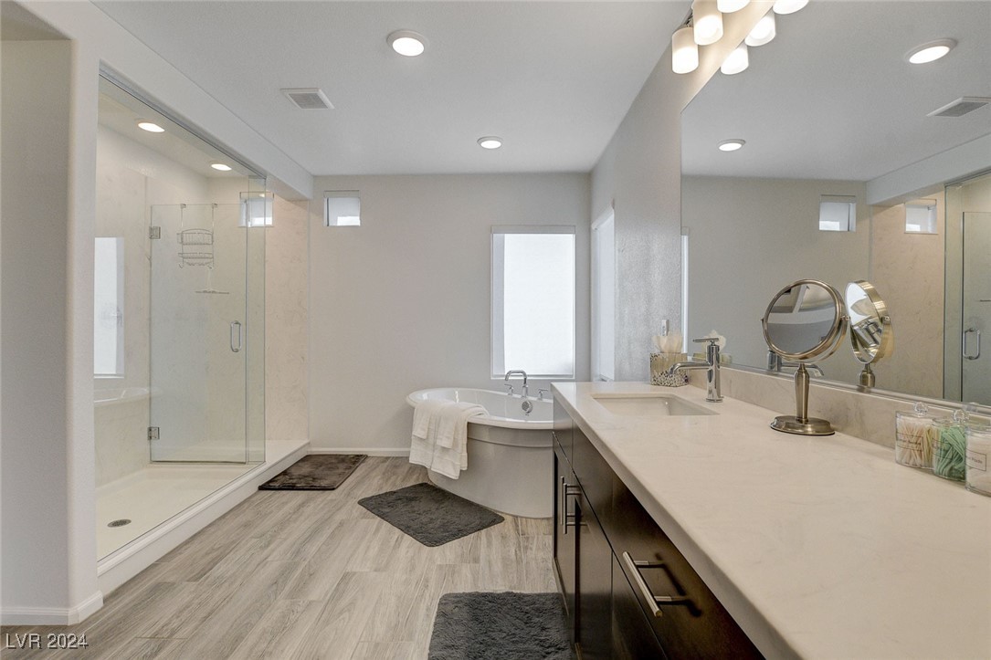 6650 Tangled Vines Avenue