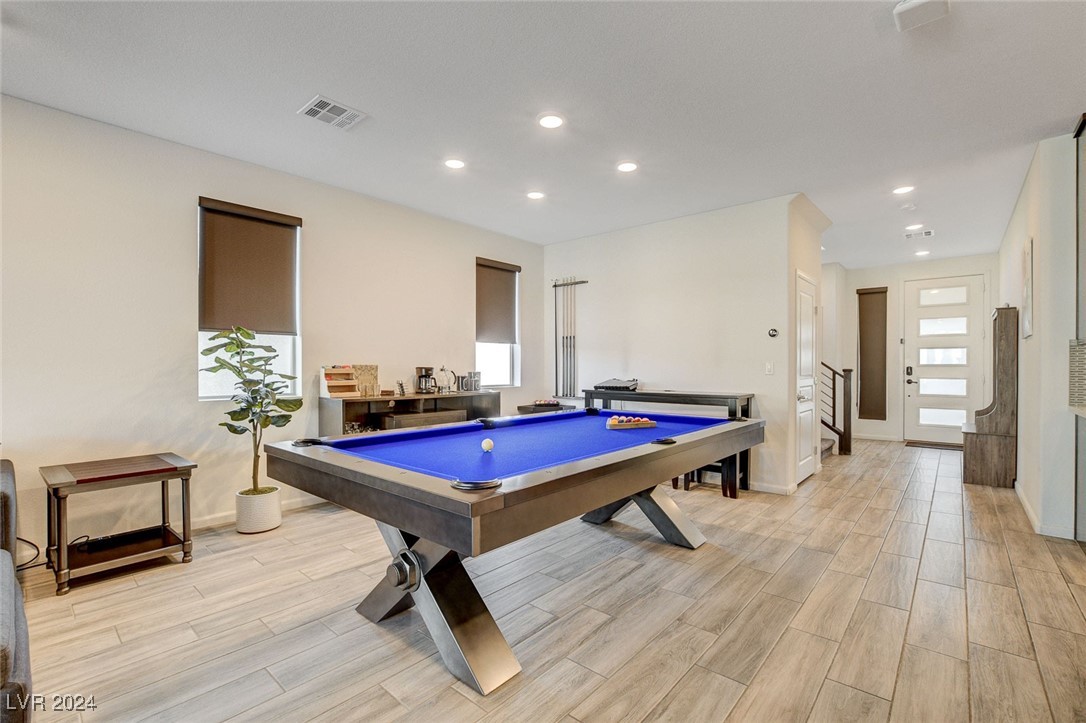 6650 Tangled Vines Avenue