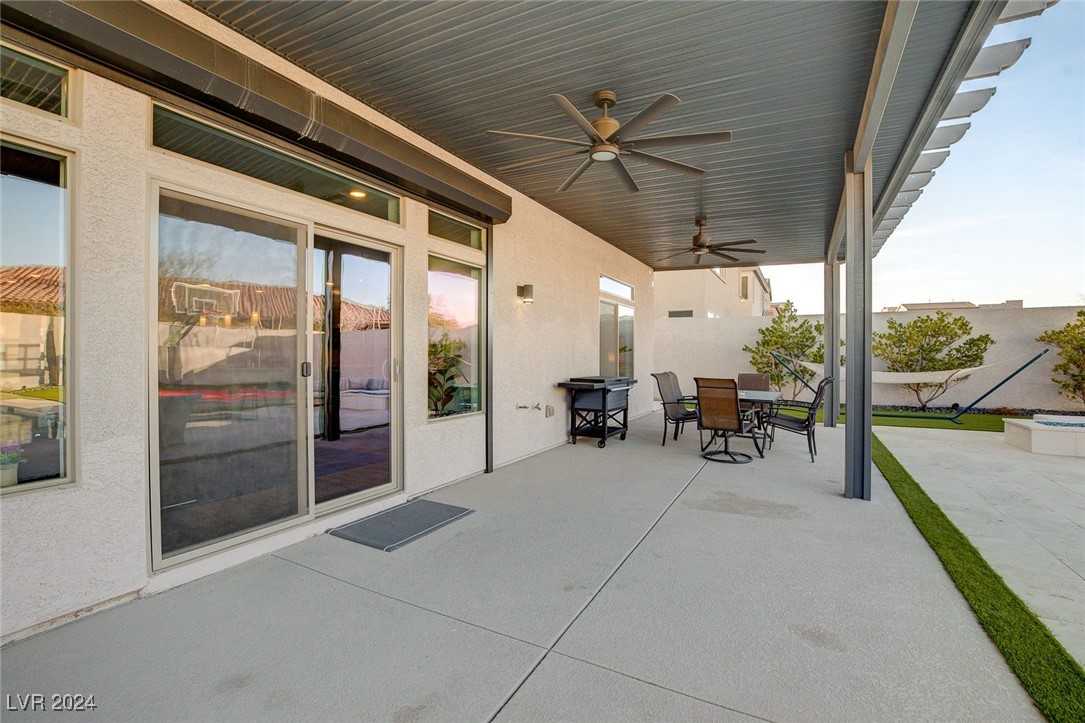 6650 Tangled Vines Avenue