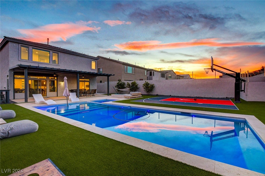 6650 Tangled Vines Avenue