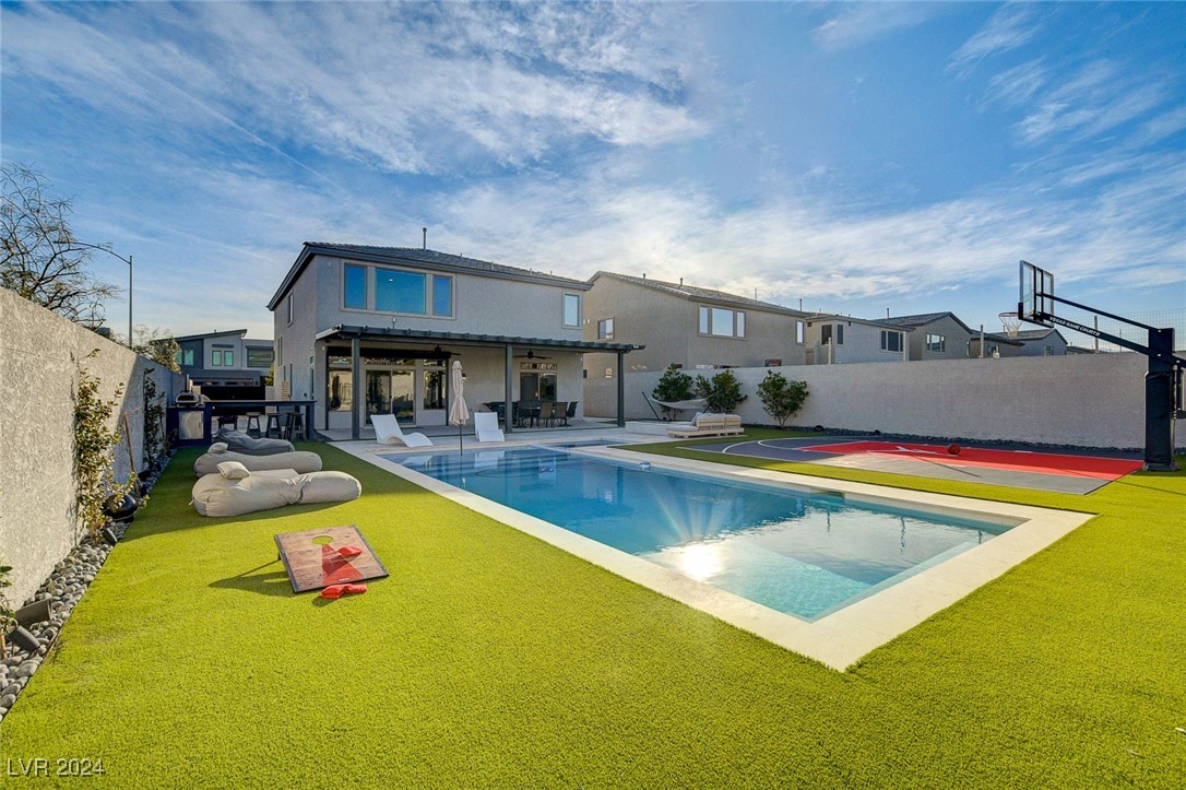 6650 Tangled Vines Avenue