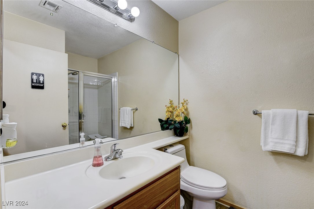 1690 Silver Point Avenue