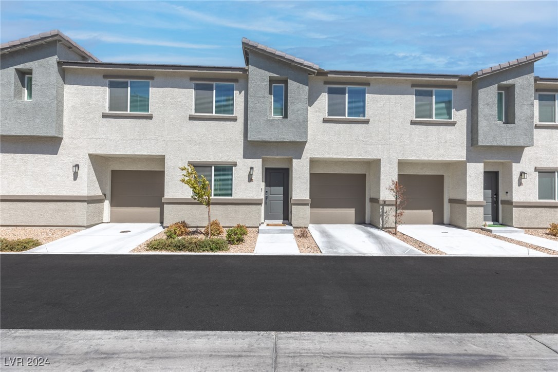 2766 Atomic Tangerine Way 2