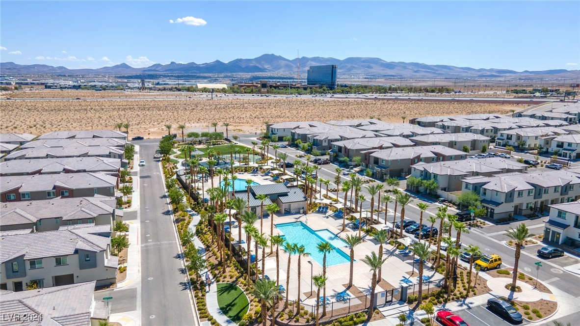 2766 Atomic Tangerine Way 2