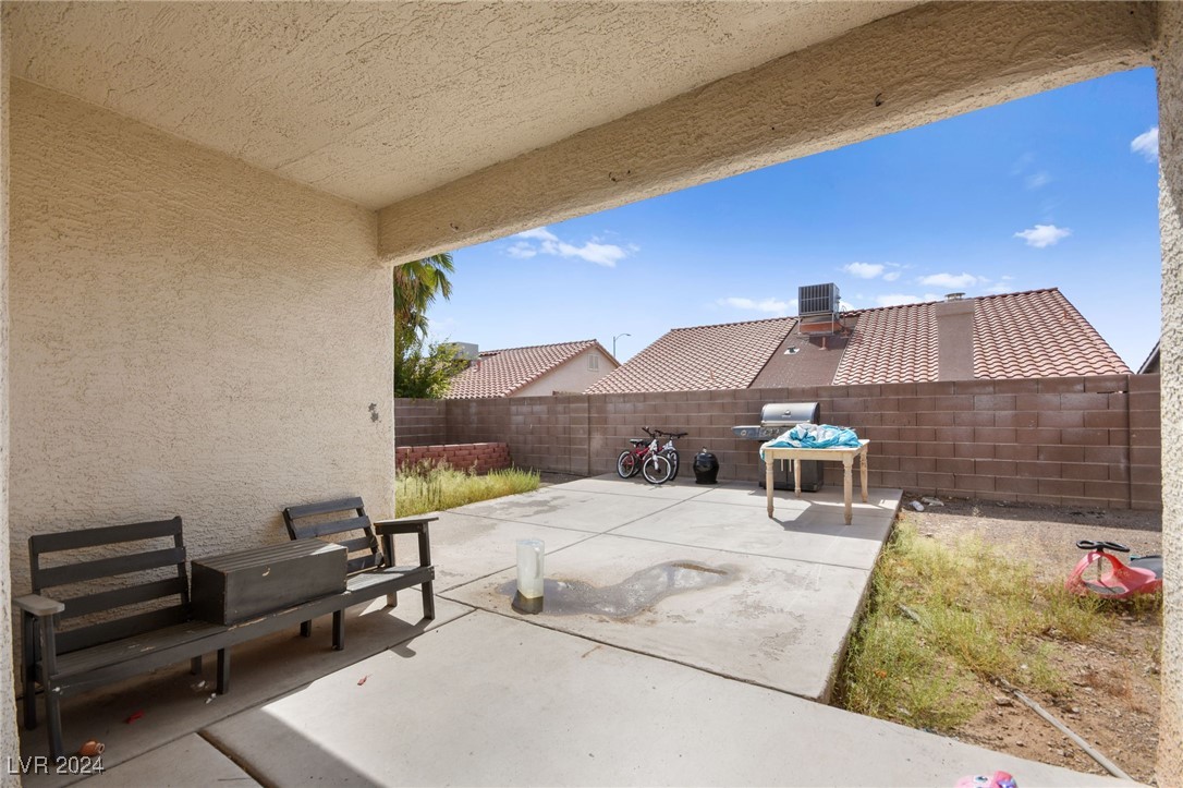 2571 Fort Lauderdale Drive