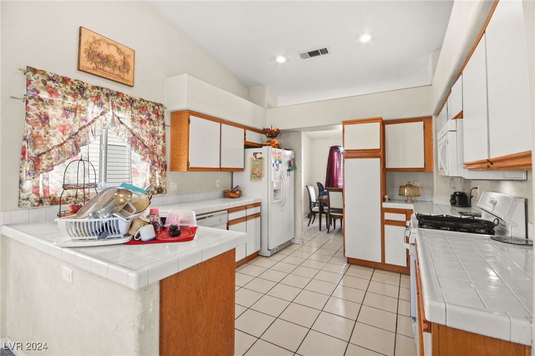 2571 Fort Lauderdale Drive