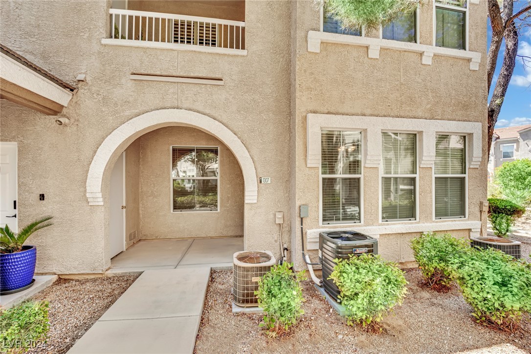 10001 Peace Way 1307