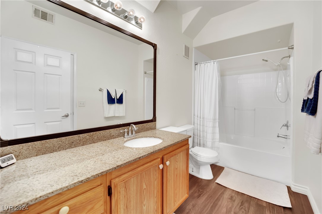 10001 Peace Way 1307