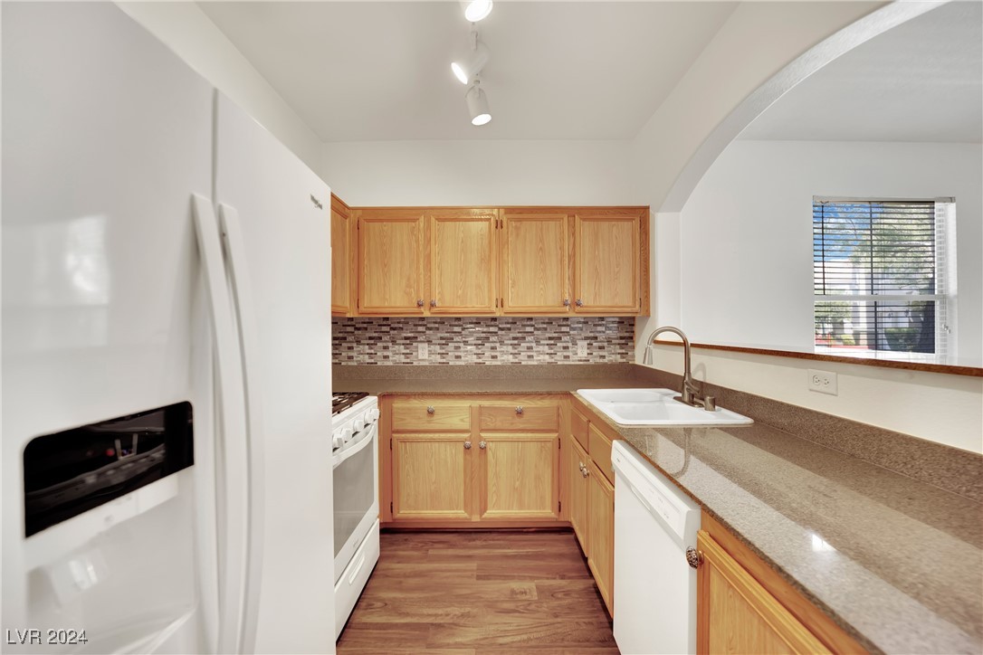 10001 Peace Way 1307