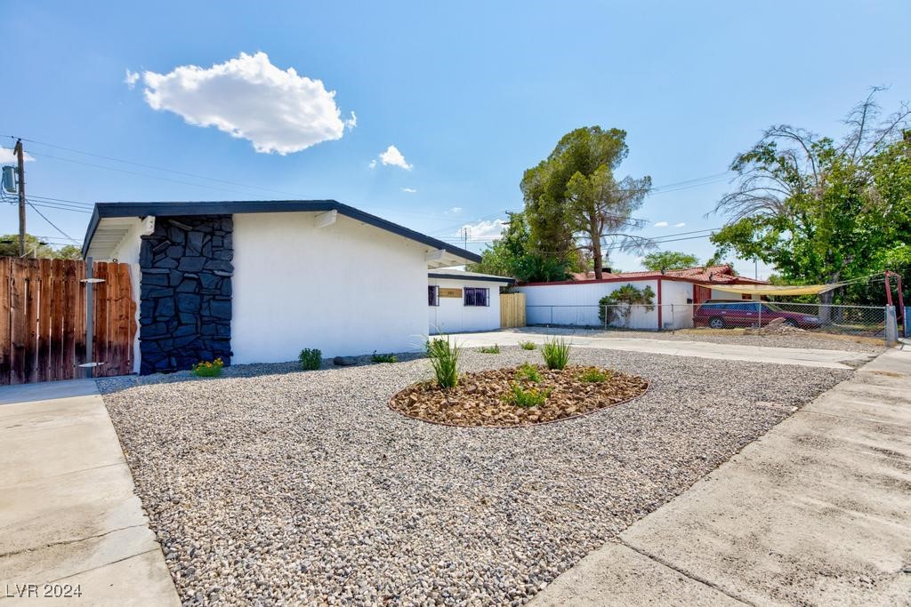 3813 San Angelo Avenue