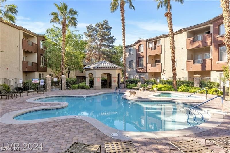 4400 South Jones Boulevard 1003