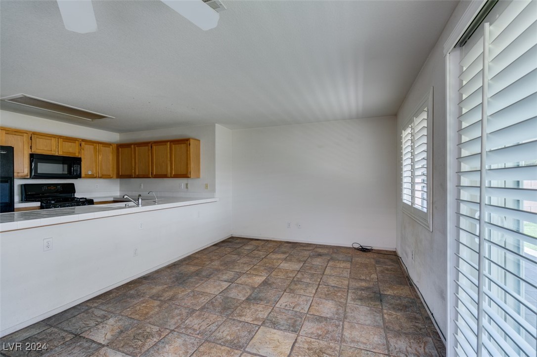 1836 Crystal Gem Street