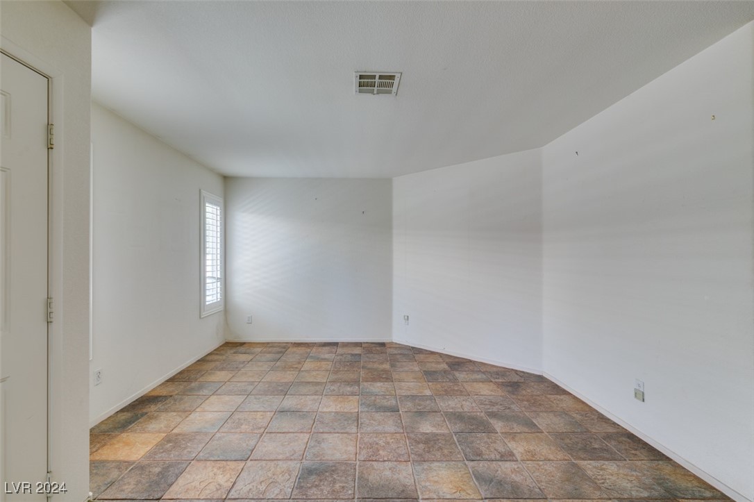 1836 Crystal Gem Street