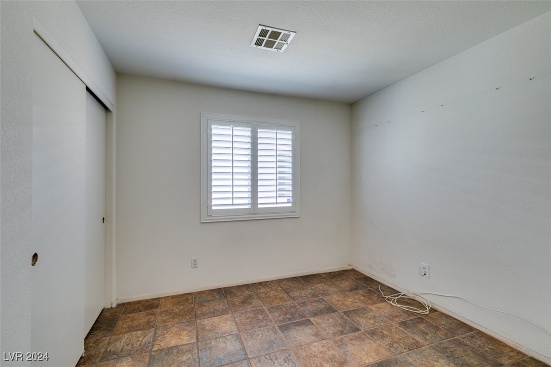 1836 Crystal Gem Street