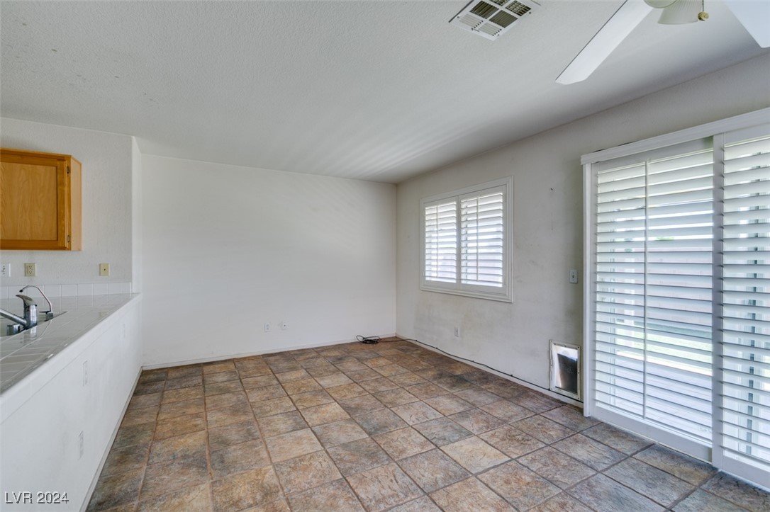 1836 Crystal Gem Street