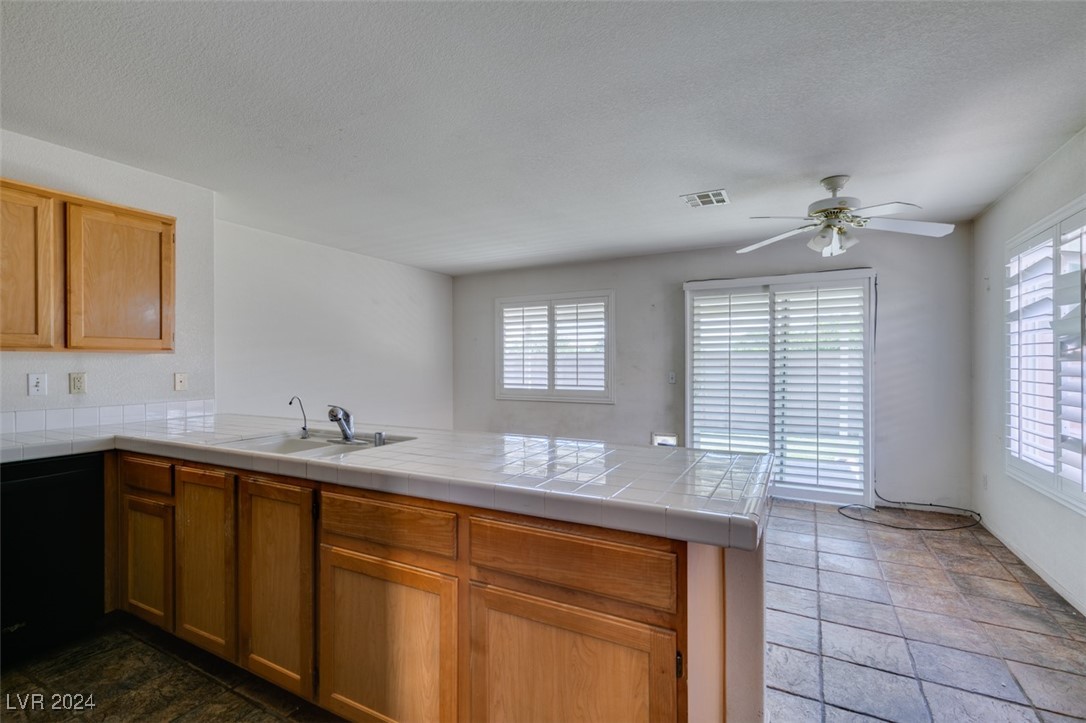 1836 Crystal Gem Street