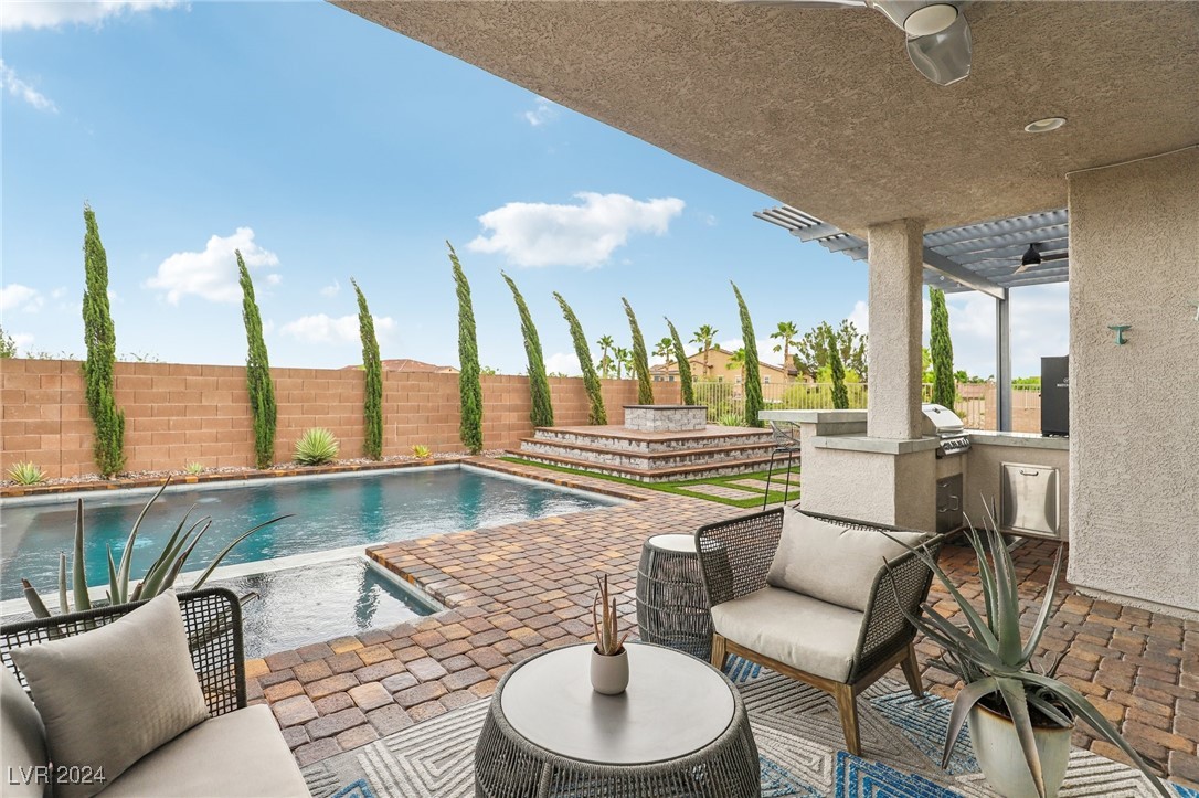 7570 Desert Rhyolite Street