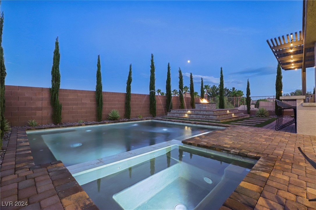 7570 Desert Rhyolite Street