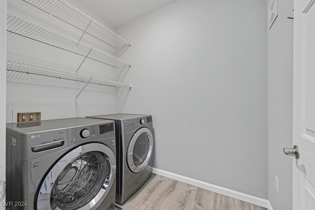 2291 West Horizon Ridge Parkway 5229