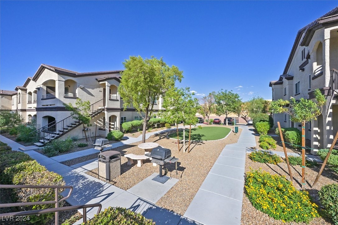 2291 West Horizon Ridge Parkway 5229