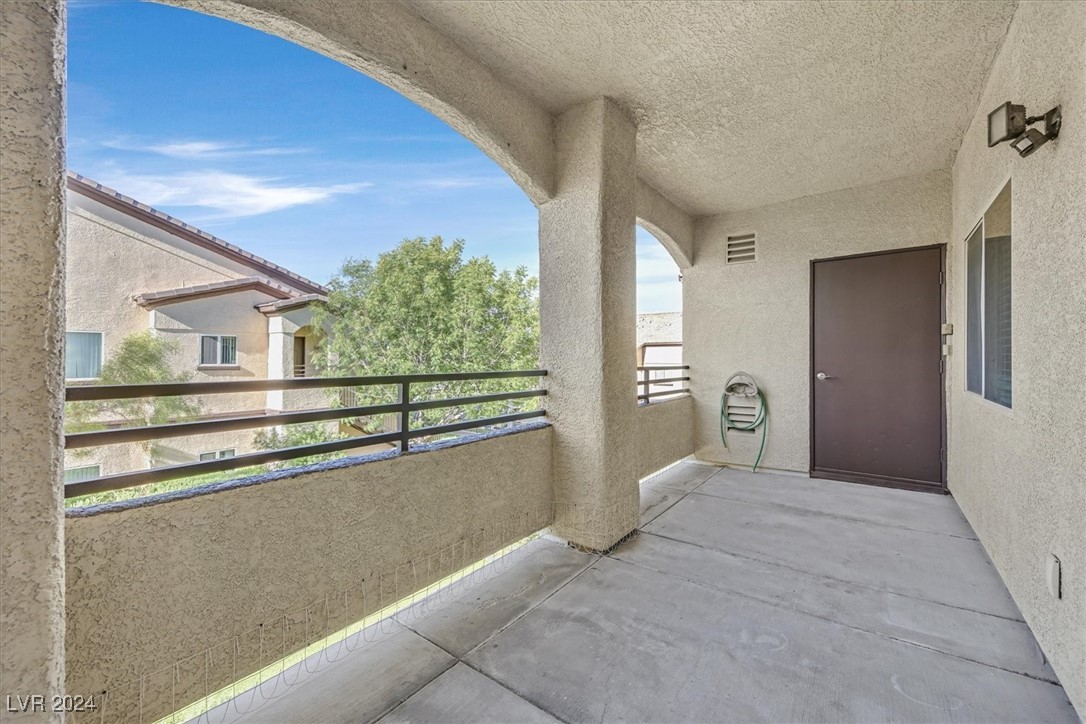 2291 West Horizon Ridge Parkway 5229