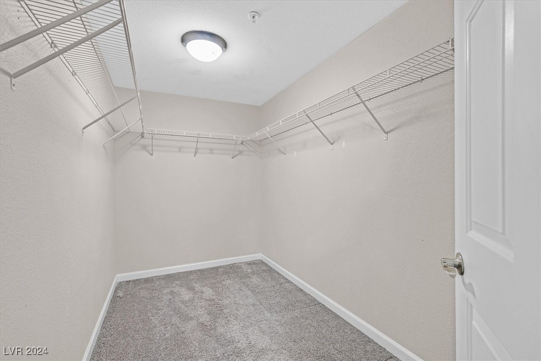 2291 West Horizon Ridge Parkway 5229