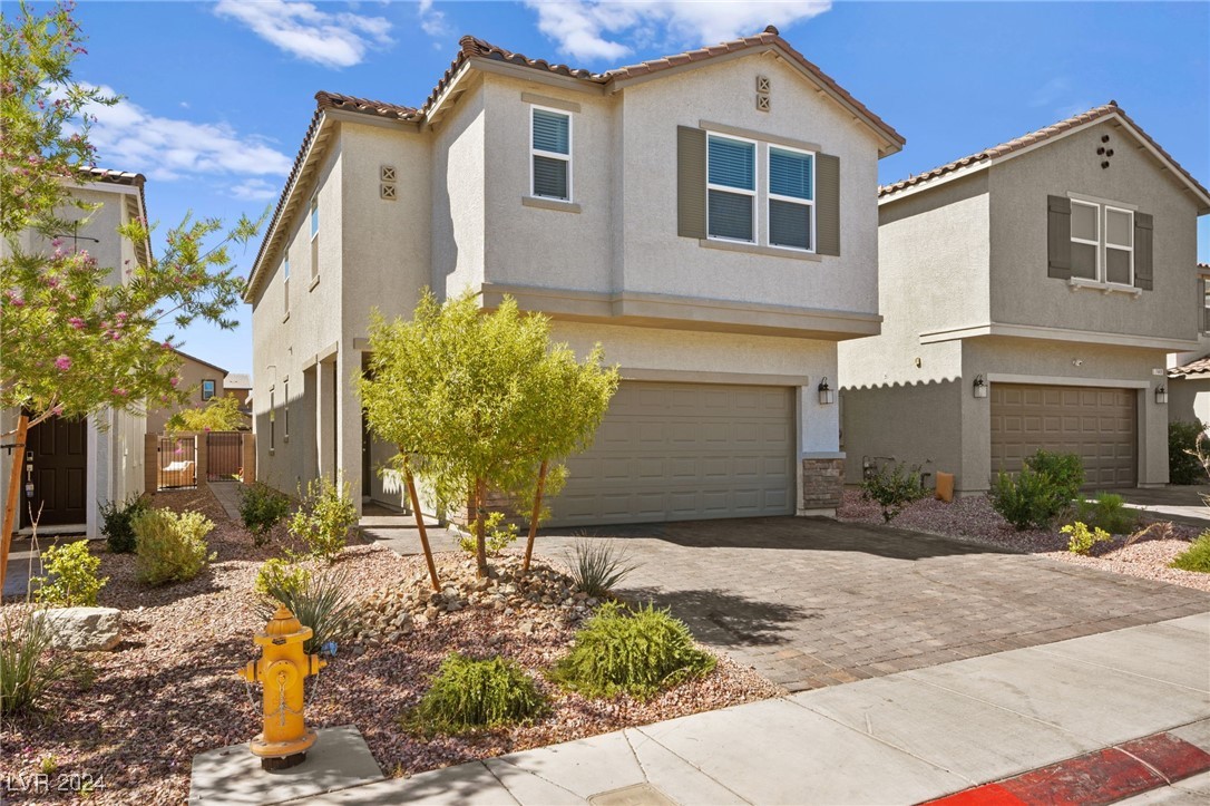 7661 Mojave Wind Avenue