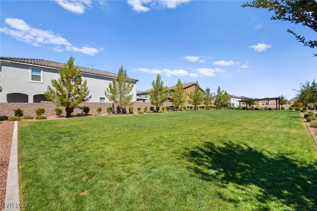 7661 Mojave Wind Avenue