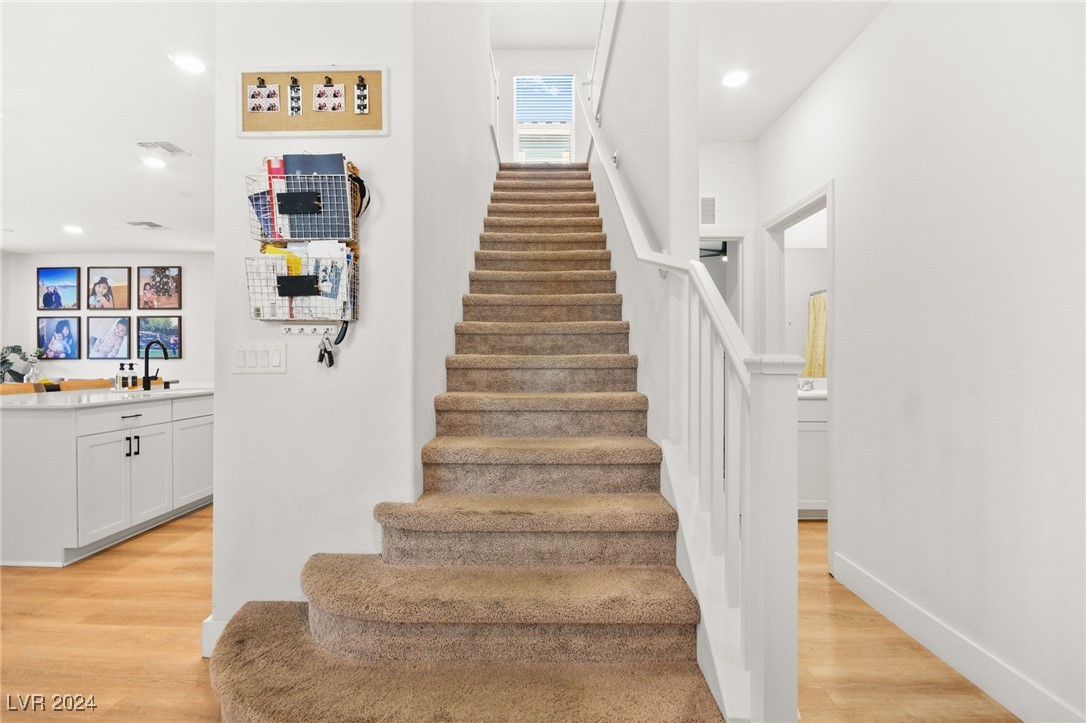 7661 Mojave Wind Avenue