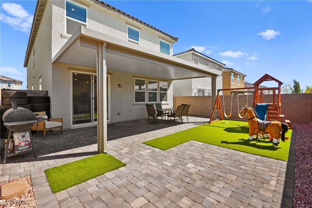 7661 Mojave Wind Avenue