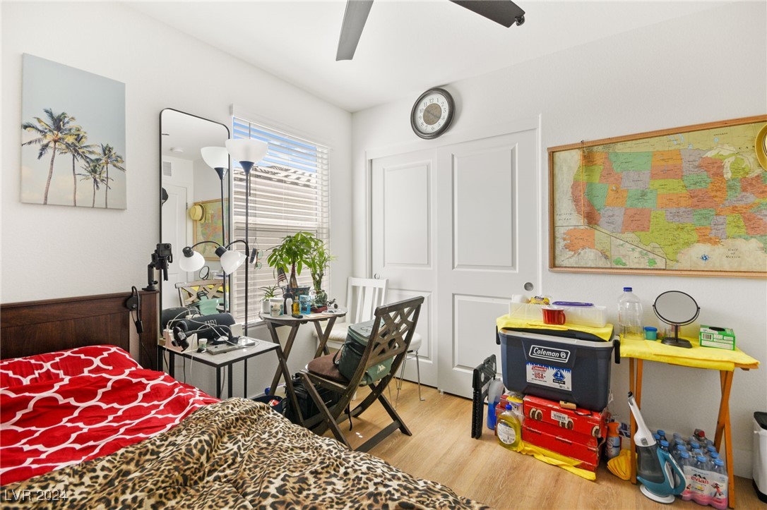 7661 Mojave Wind Avenue