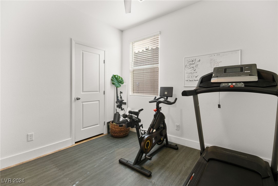 7661 Mojave Wind Avenue